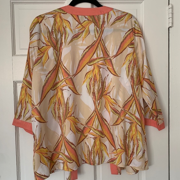 Bob Mackie - Light Weight Jacket - Picture 2 of 5
